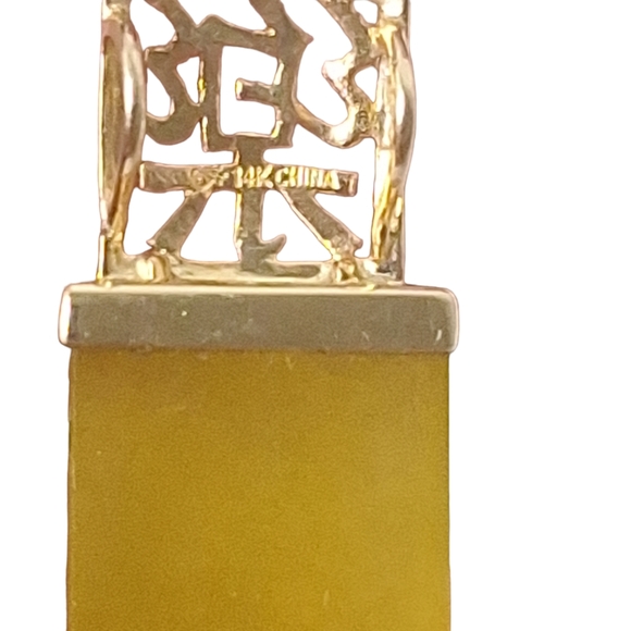 14k Yellow Gold And Yellow Jade Pendant Charm 1 1/4"  3.79 Grams Chinese Symbols - Picture 6 of 9